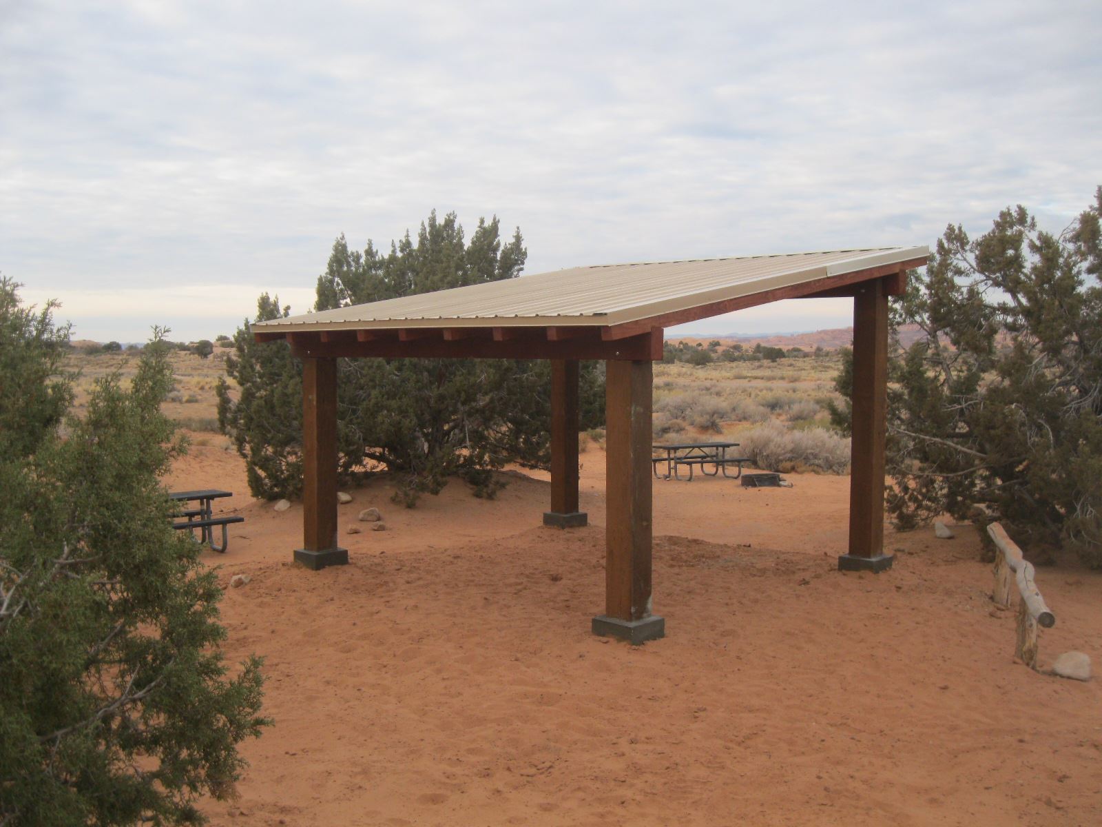 E-1 shade structure